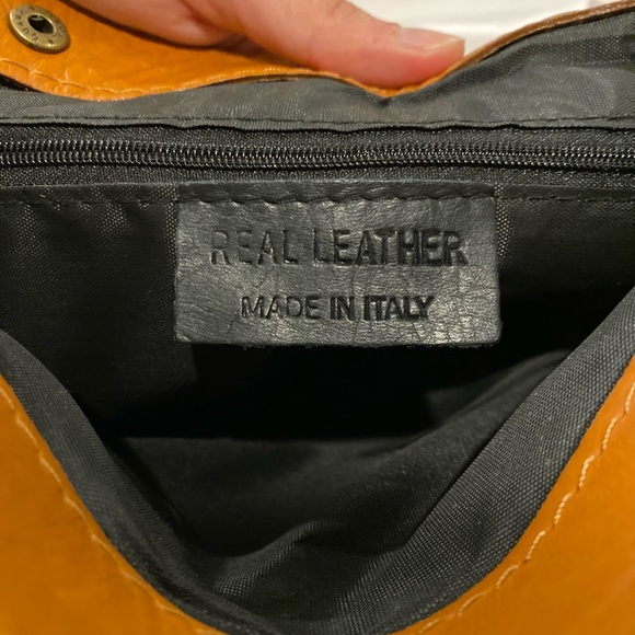 Vintage Pelletteria di Mario Brown Leather Cross Body Bag (Made in Italy) - Picture 5 of 6